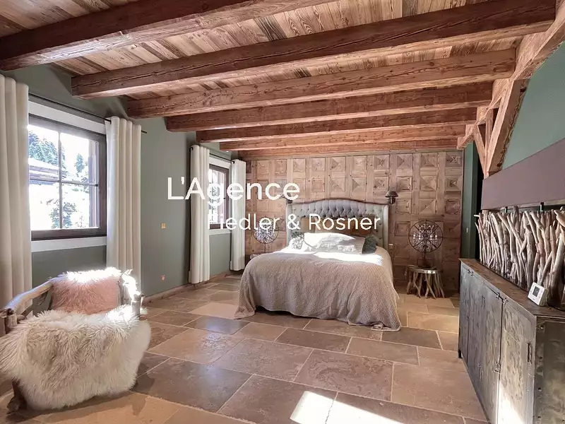 Maison, 285 m²