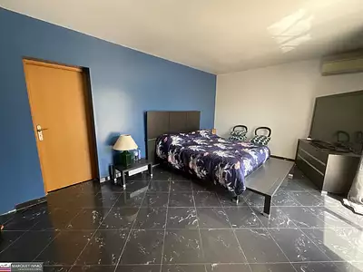 Maison, 214 m²