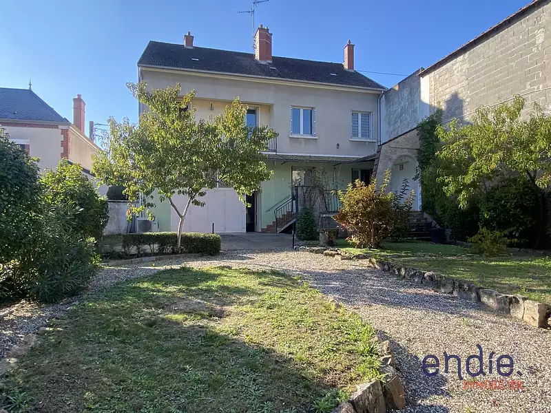 Immeuble, 184,06 m²