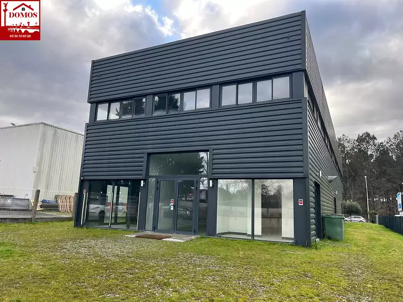 Divers, 321 m²