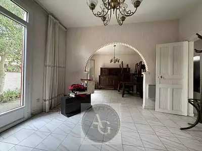 Immeuble, 290 m²