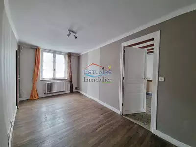 Immeuble, 196 m²