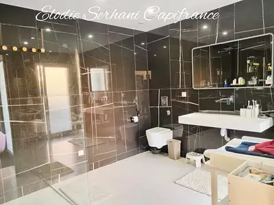 Maison, 247 m²
