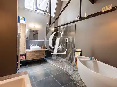 Maison, 238 m²