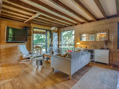 Maison, 166 m²