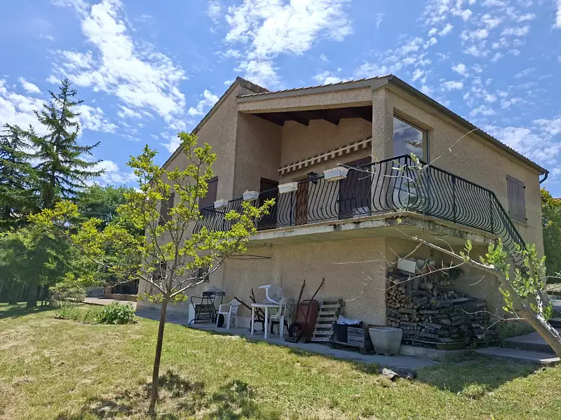 Maison, 168 m²