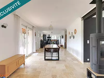 Maison, 165 m²
