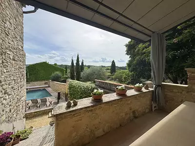 Maison, 280 m²