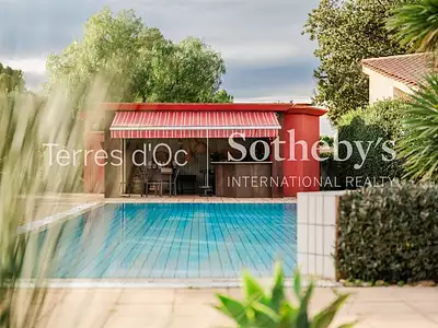 Maison, 390 m²