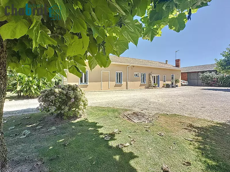 Maison, 200 m²