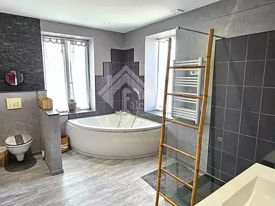 Maison, 199 m²