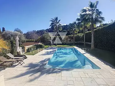 Maison, 350 m²
