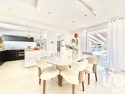 Maison, 155 m²