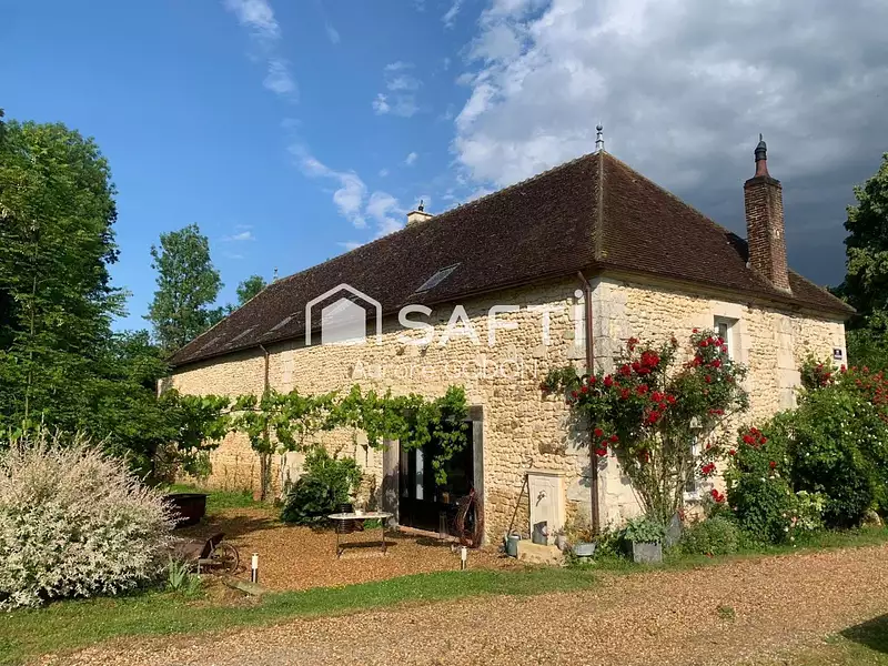 Maison, 480 m²