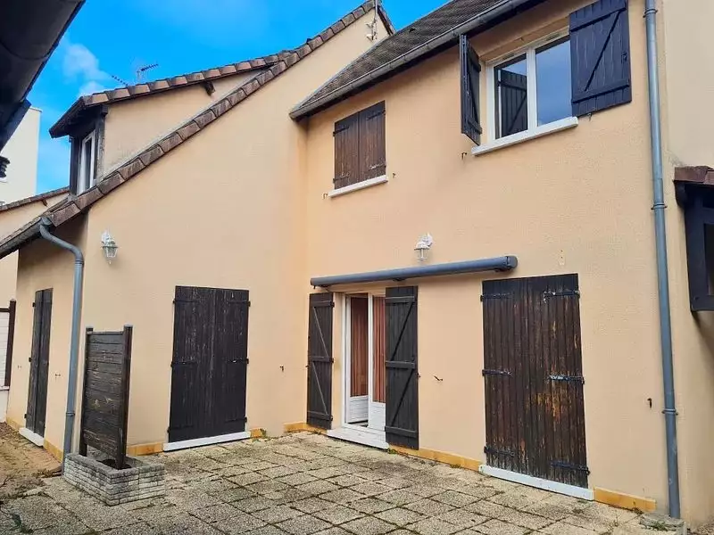 Maison, 119 m²