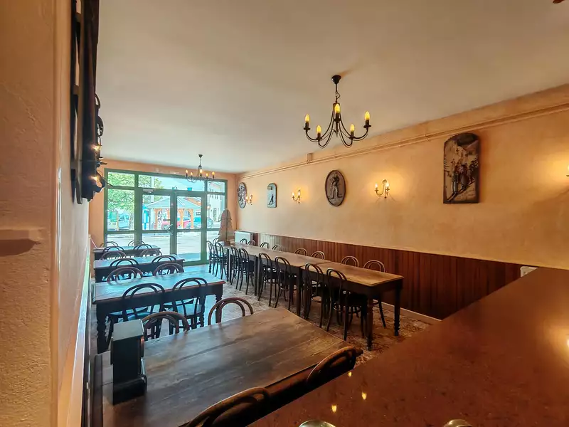 Maison, 303 m²