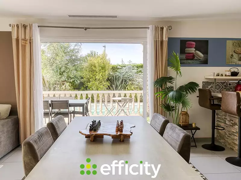 Maison, 136 m²