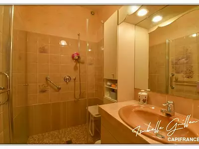 Maison, 167 m²
