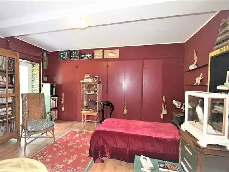 Maison, 225 m²