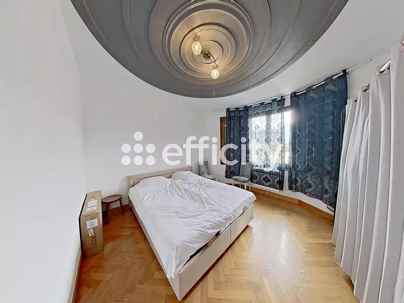 Maison, 210 m²