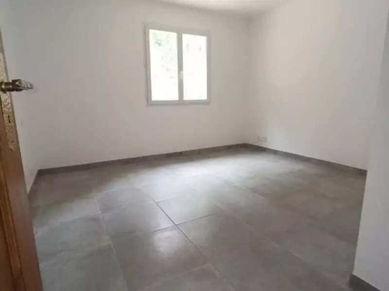 Maison, 190 m²