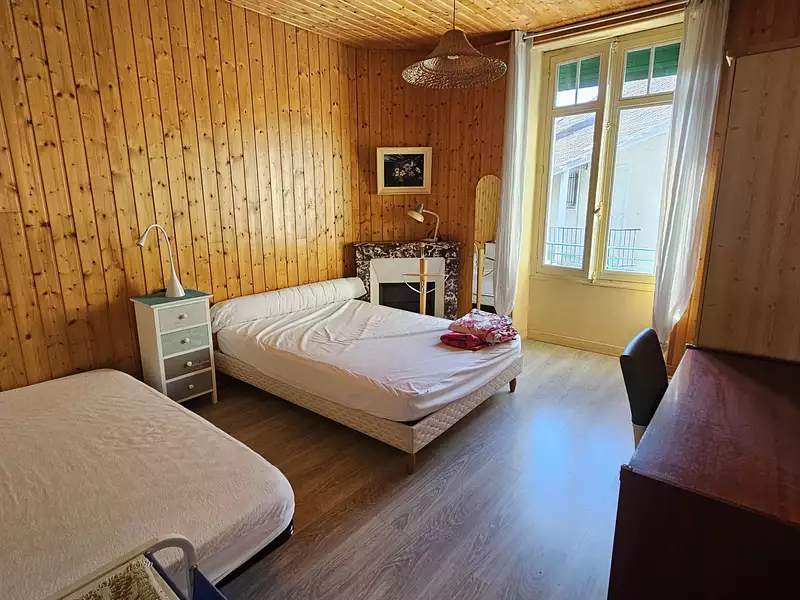 Maison, 240 m²