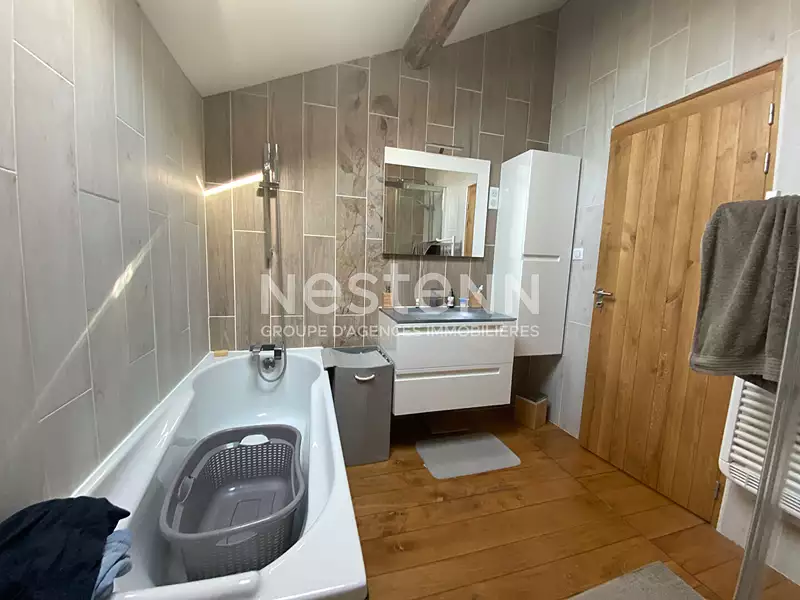 Maison, 208,27 m²