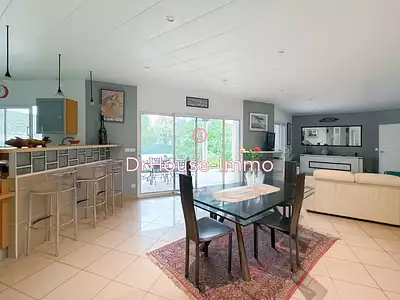 Maison, 161 m²