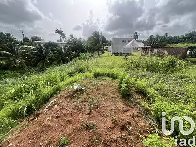 Terrain, 2 373 m²