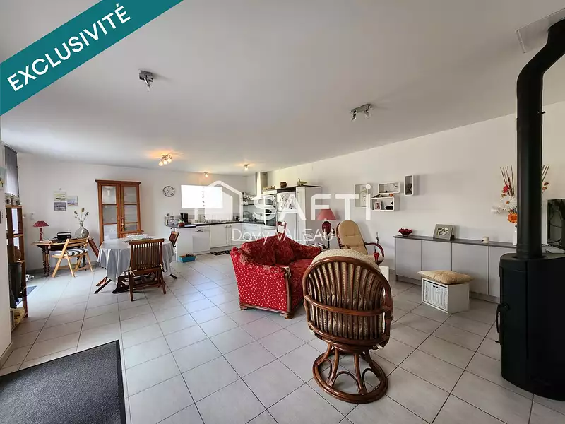 Maison, 83 m²