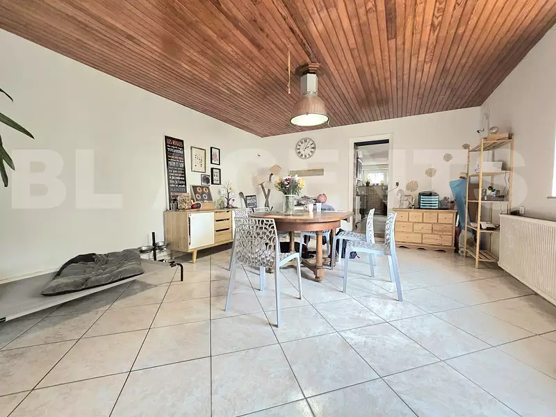 Maison, 115 m²