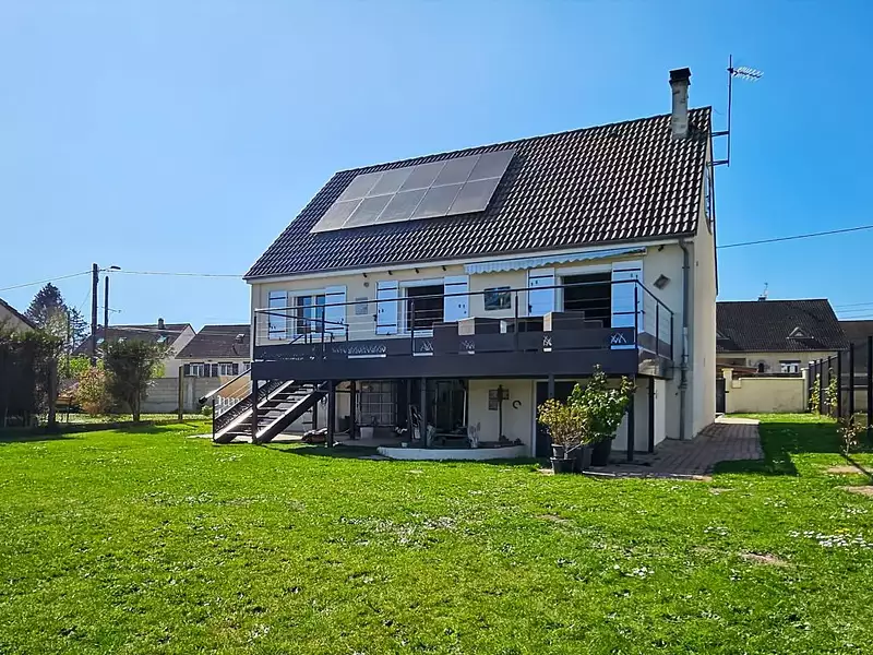 Maison, 109 m²
