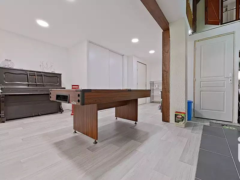Maison, 193 m²