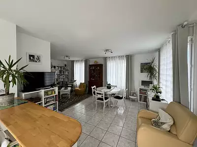 Maison, 111 m²