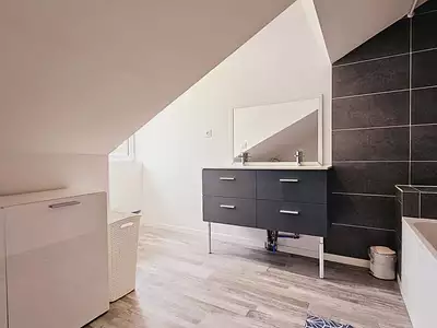 Maison, 180 m²