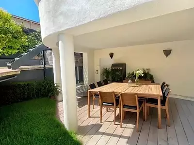 Maison, 301,16 m²