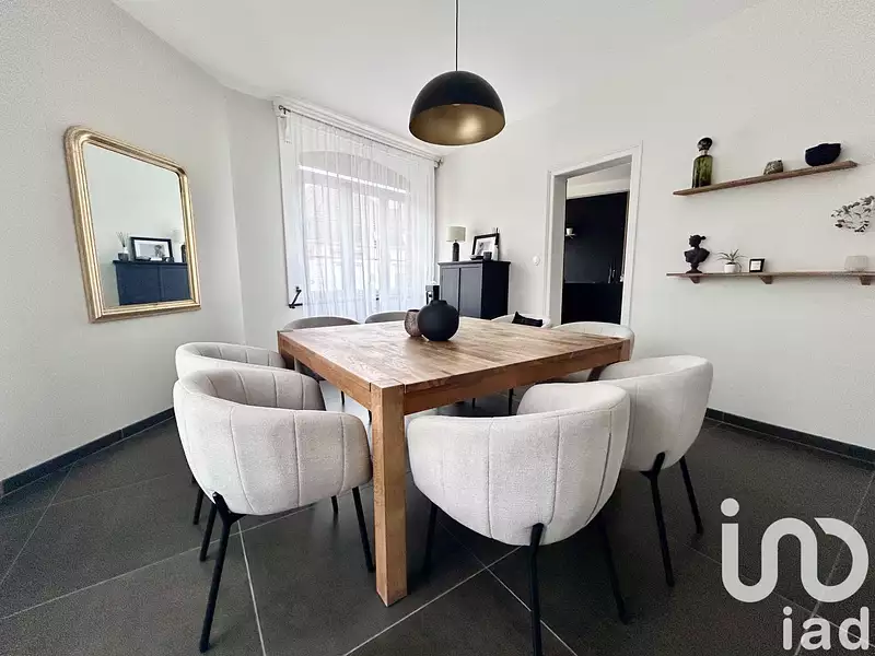 Maison, 177 m²