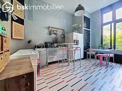 Maison, 305 m²
