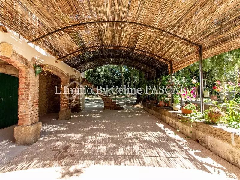 Maison, 159 m²