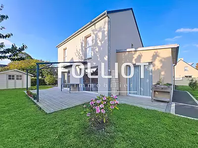 Maison, 121 m²