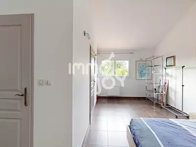 Maison, 144 m²