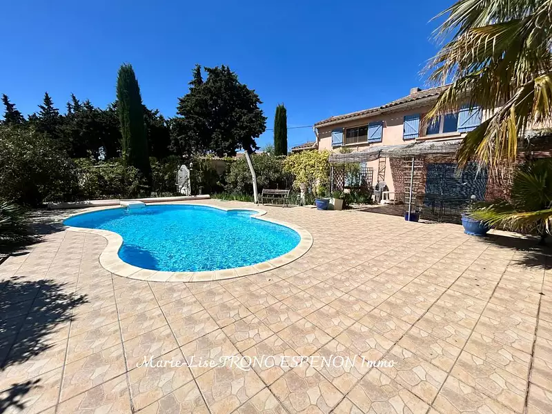 Maison, 162 m²