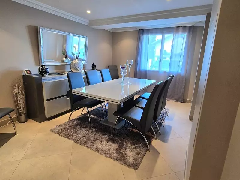 Maison, 124 m²