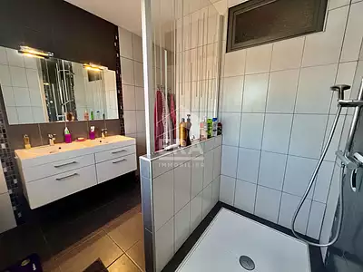 Maison, 208 m²