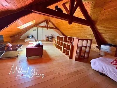 Maison, 220 m²