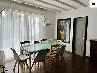Maison, 205 m²
