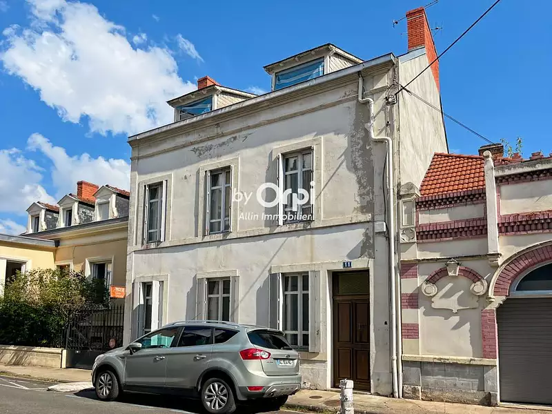 Maison, 217 m²
