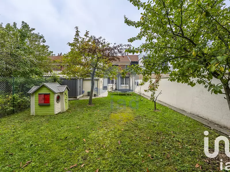 Maison, 83 m²
