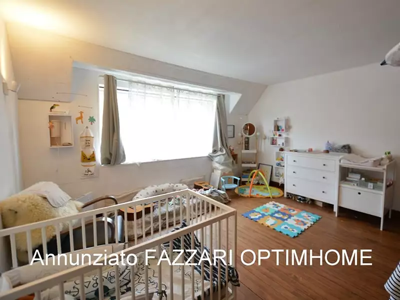 Maison, 167 m²