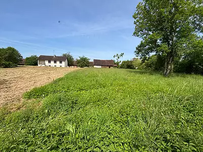 Terrain, 1 814 m²